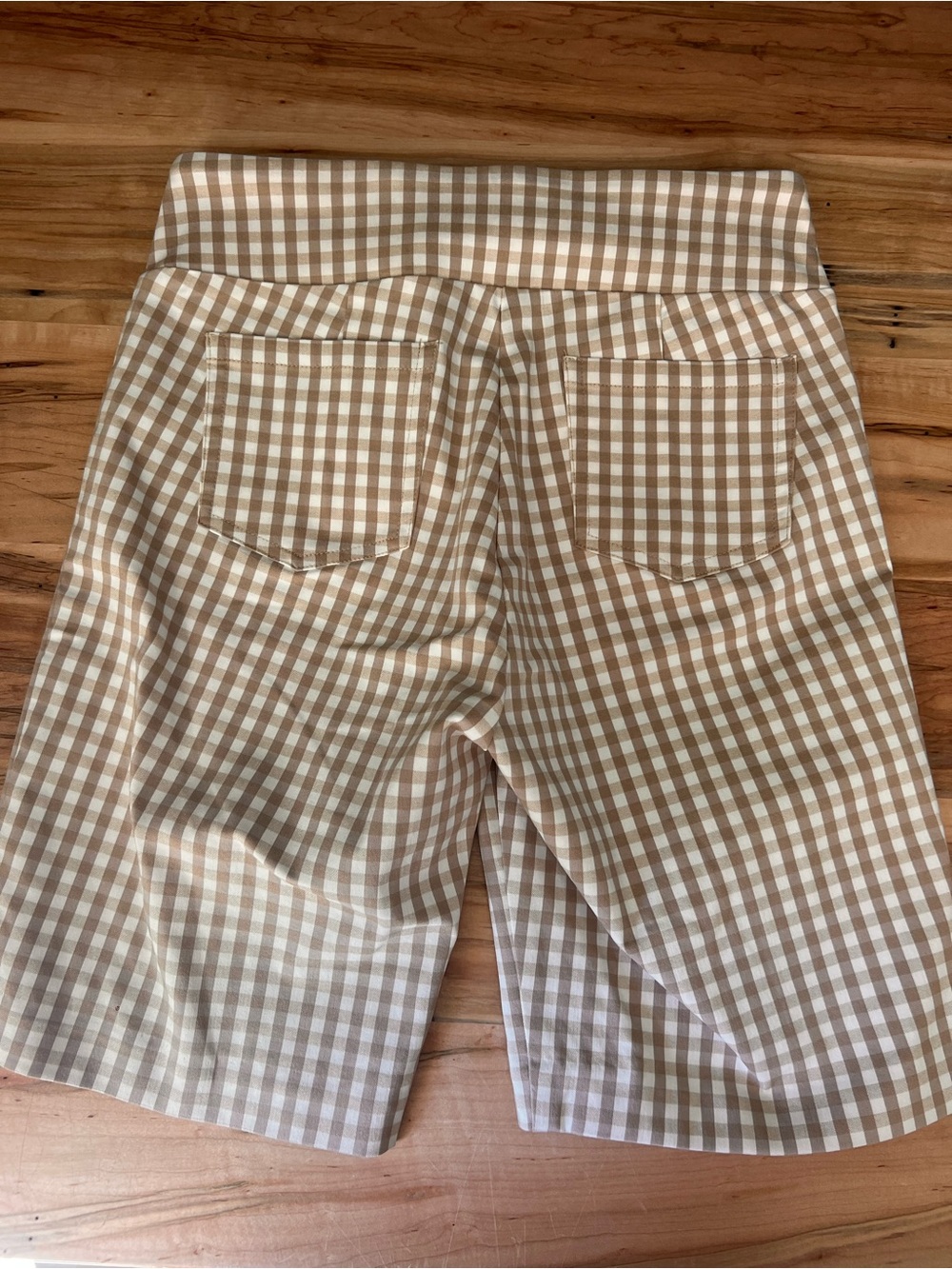 J. McLaughlin Gingham Shorts Size 4 Tan White Preppy Coastal Country Club Summer - Picture 3 of 6